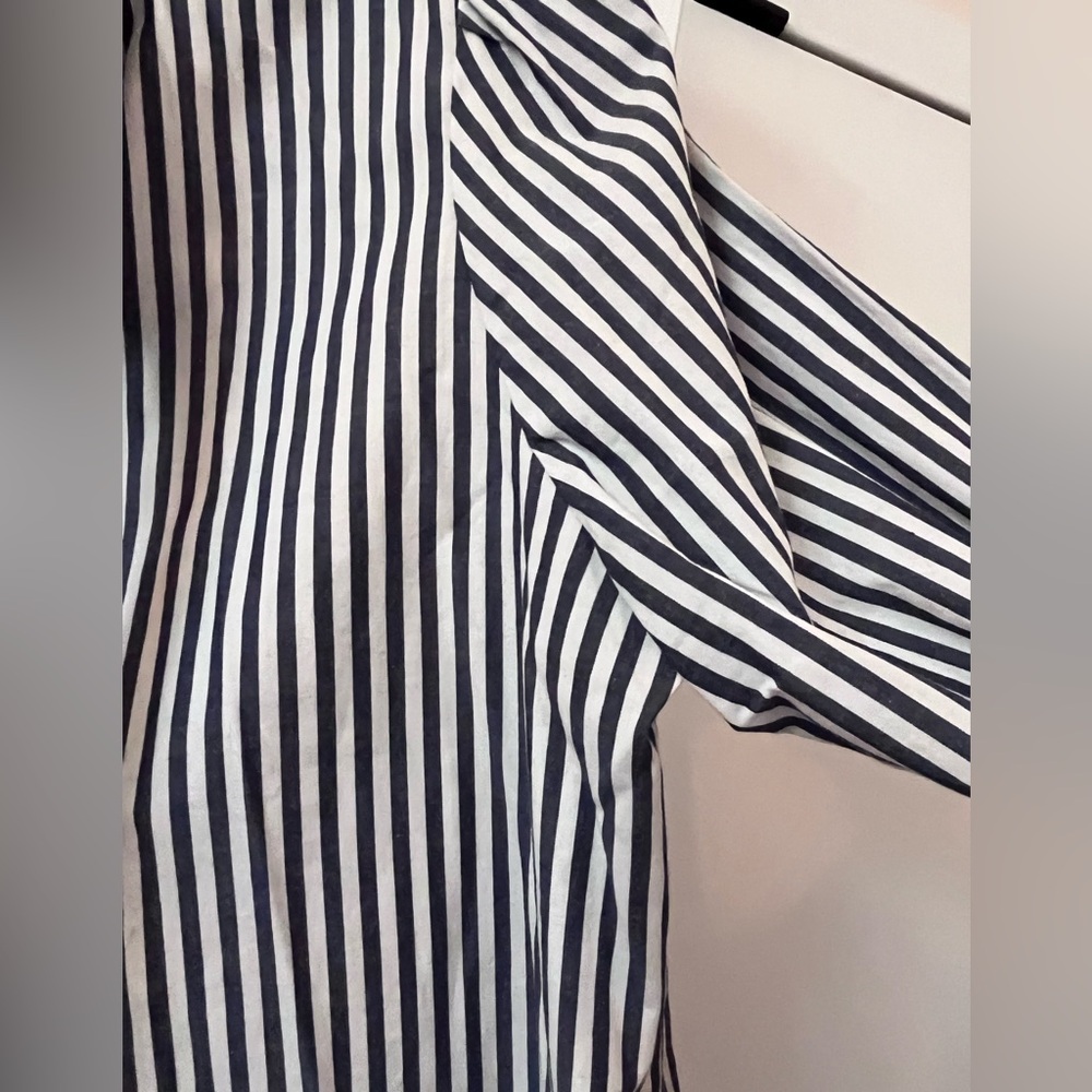 EUC J Crew Blouse Bow Stripe PL - Picture 5 of 14